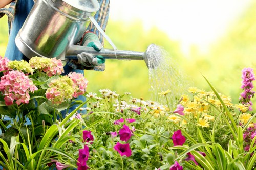 Transparent Gardeners New Eltham quote and waste load pricing